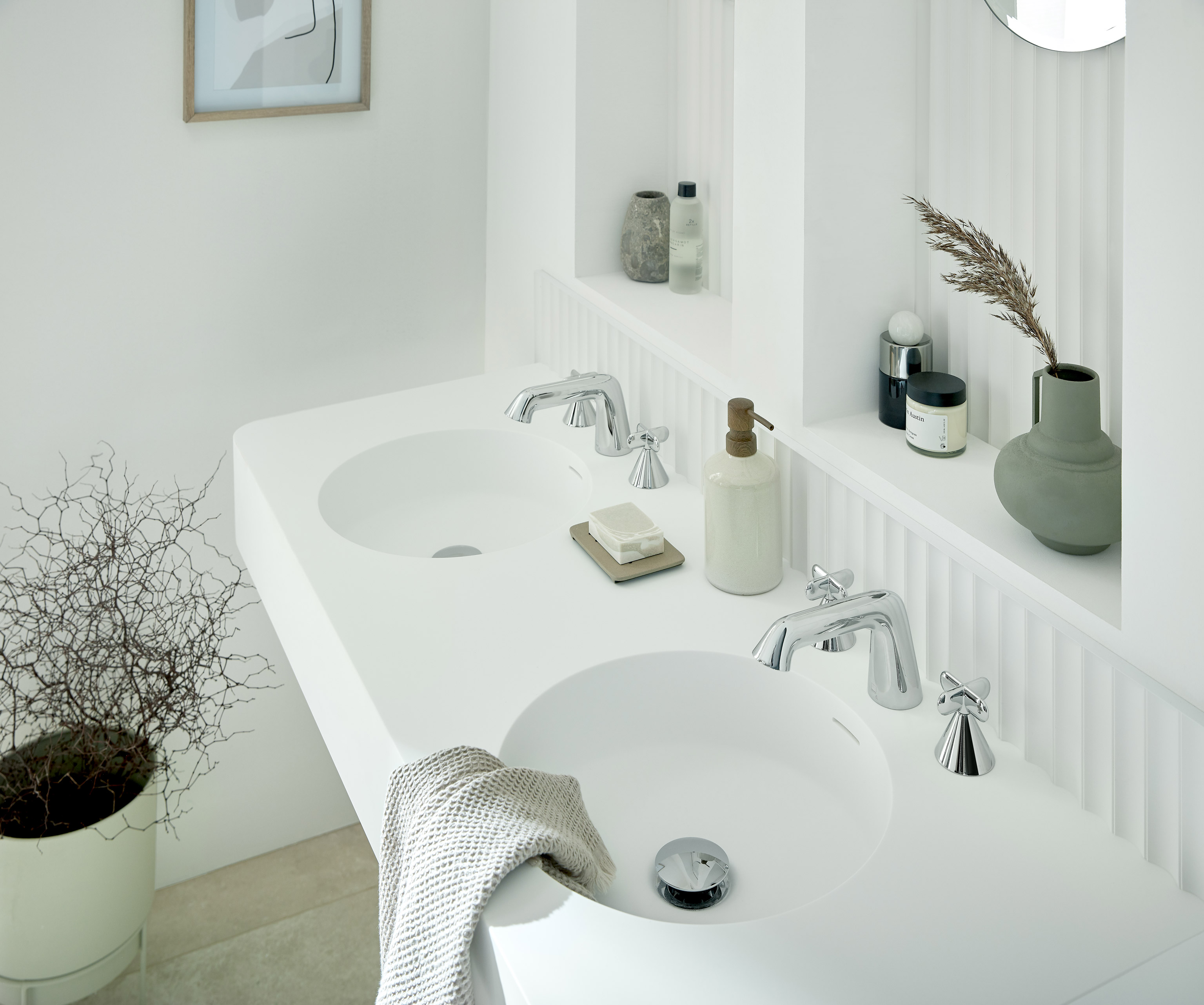 Create a Hotel Bathroom at Home 