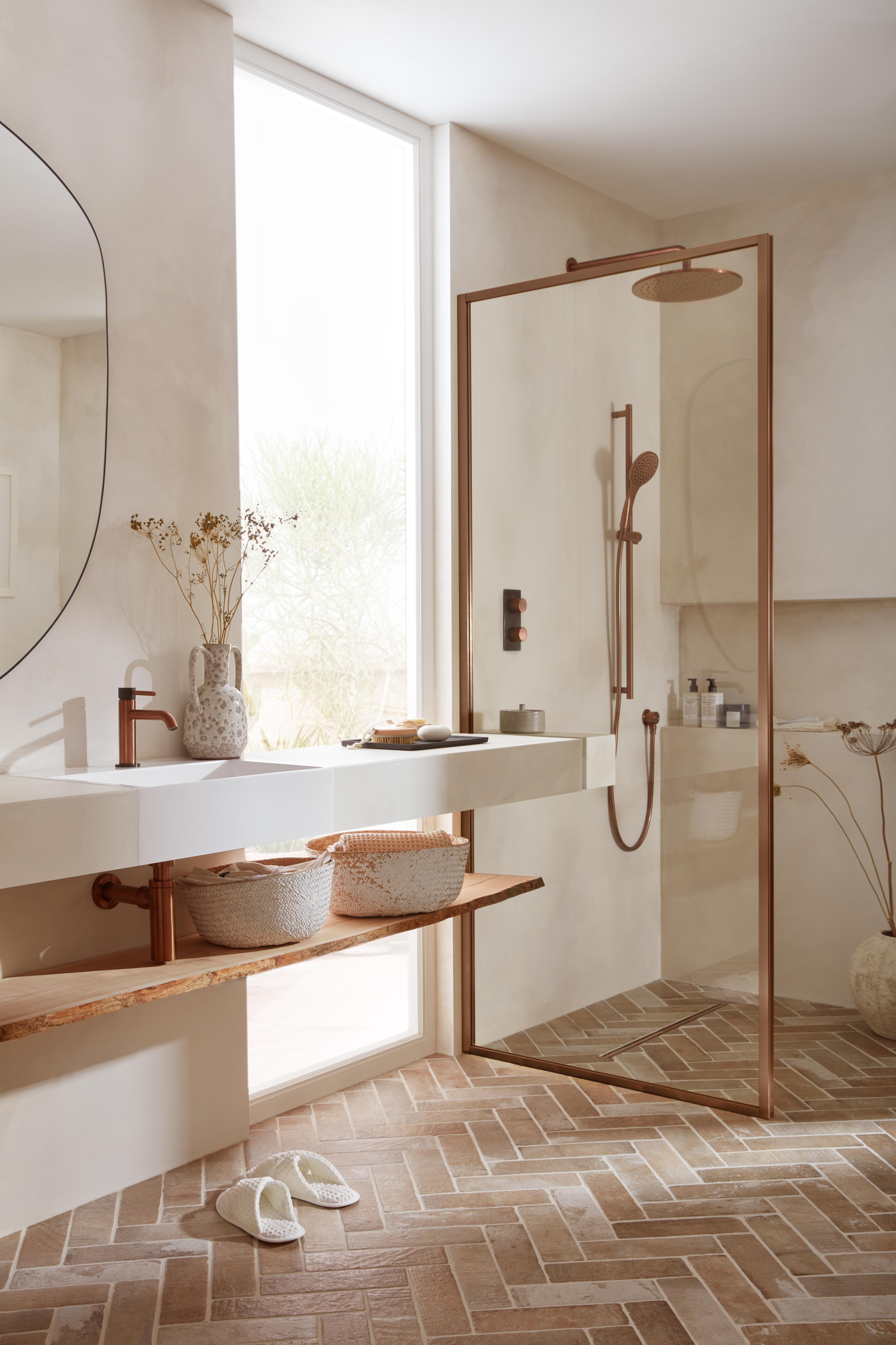 How to Style Brushed Bronze and Copper in Your Bathroom