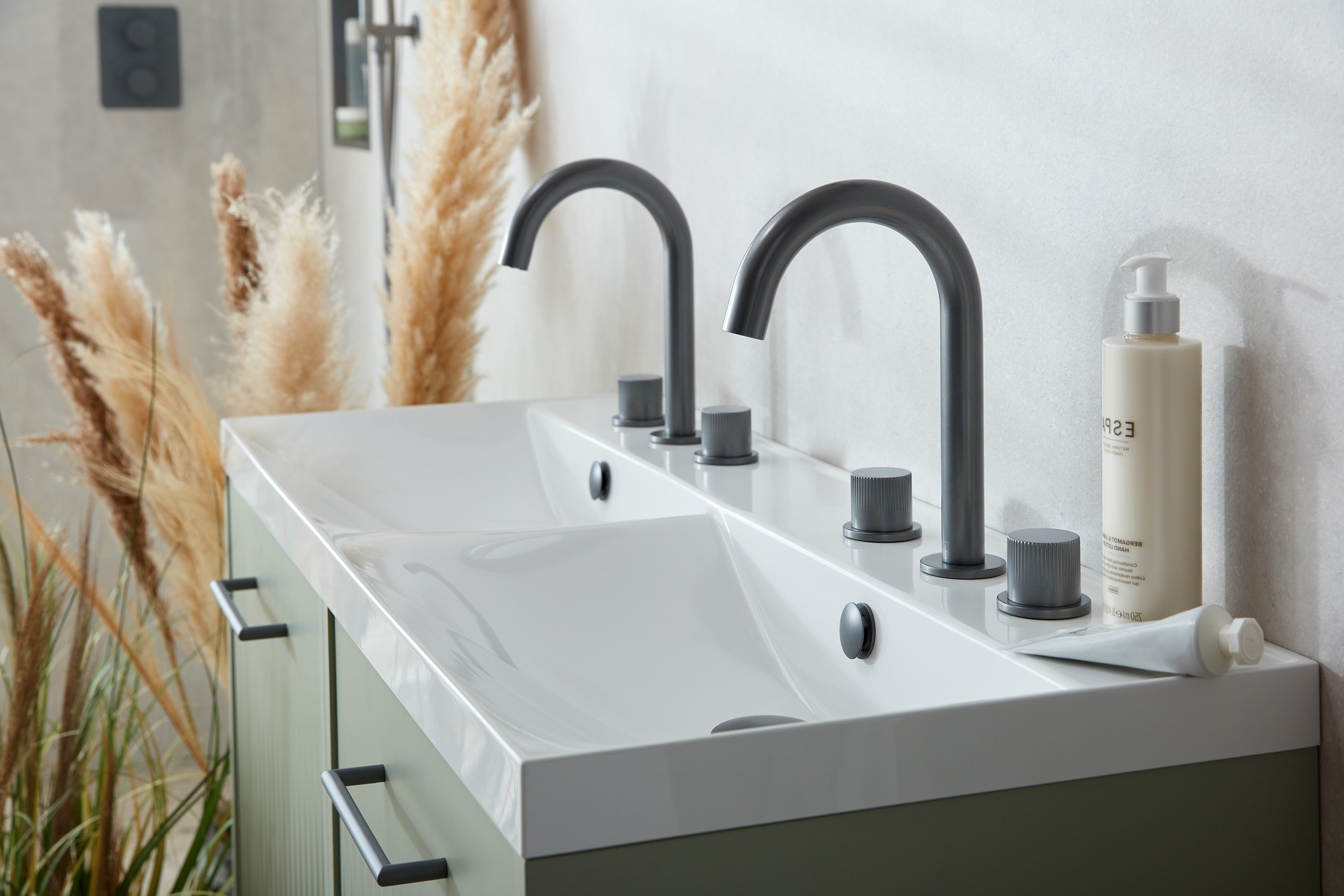 Safari Taps and Showers