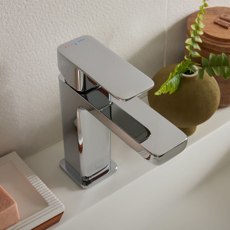 Mono Basin Mixer + Universal Waste