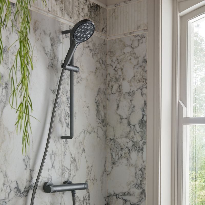 Safari Leverless Slim Slide Rail and Hose