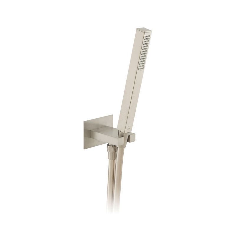Mini Shower Kit
with Integrated Outlet