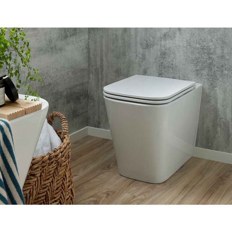 Back to wall WC with soft-square bowl