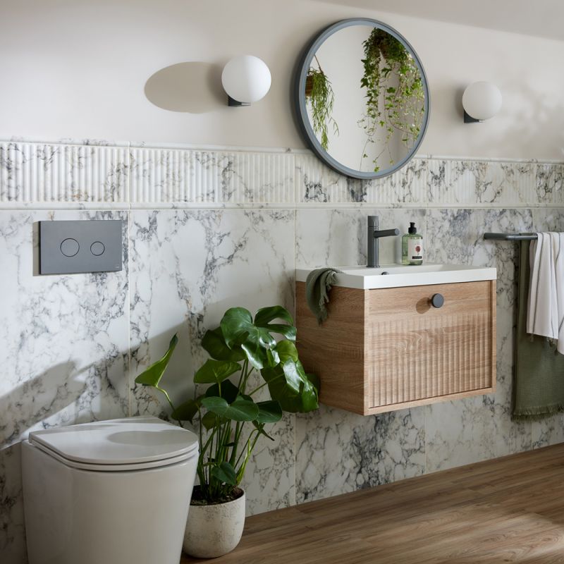 Round Illuminated LED Bathroom Mirror, 600mm