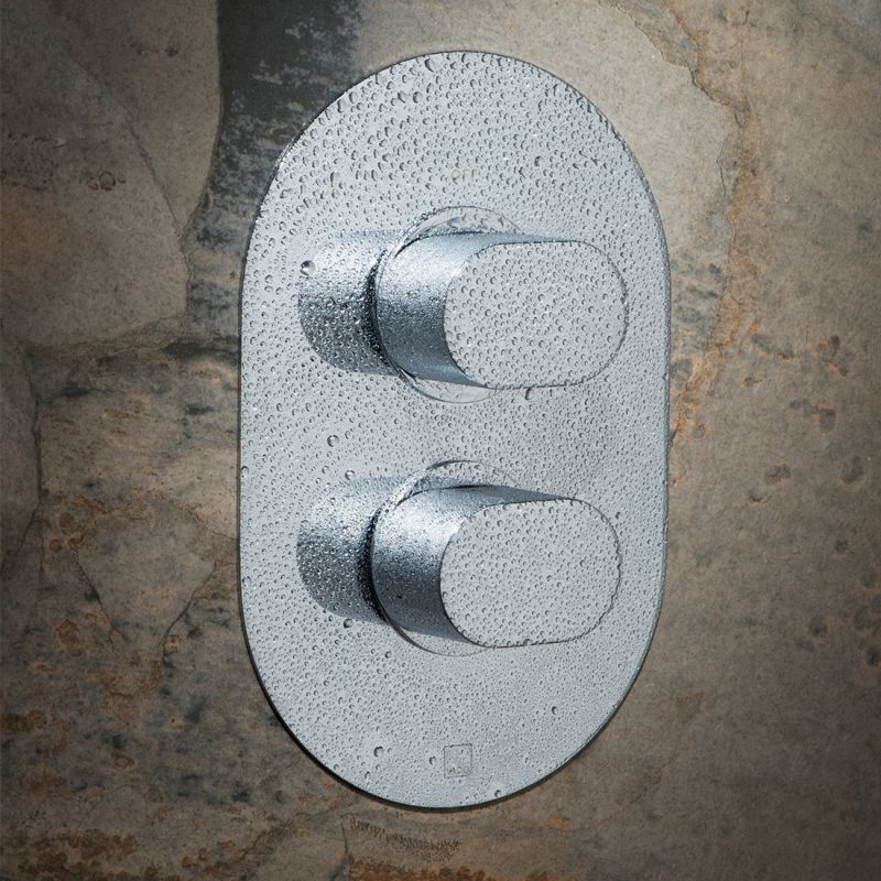 DX 2 Outlet Thermostatic Valve