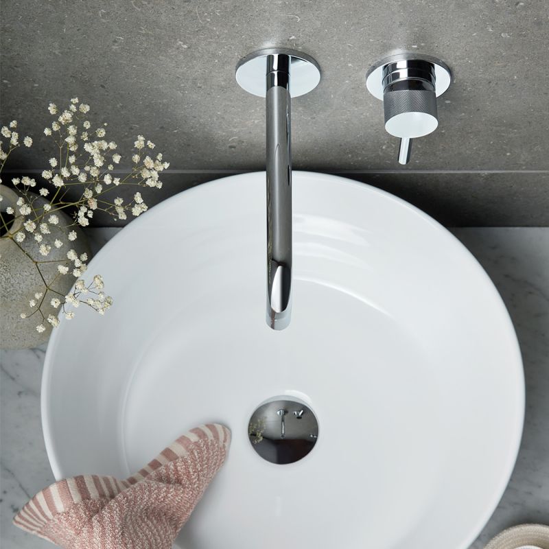 Slimline Wall Mounted
Basin Mixer
180mm Spout