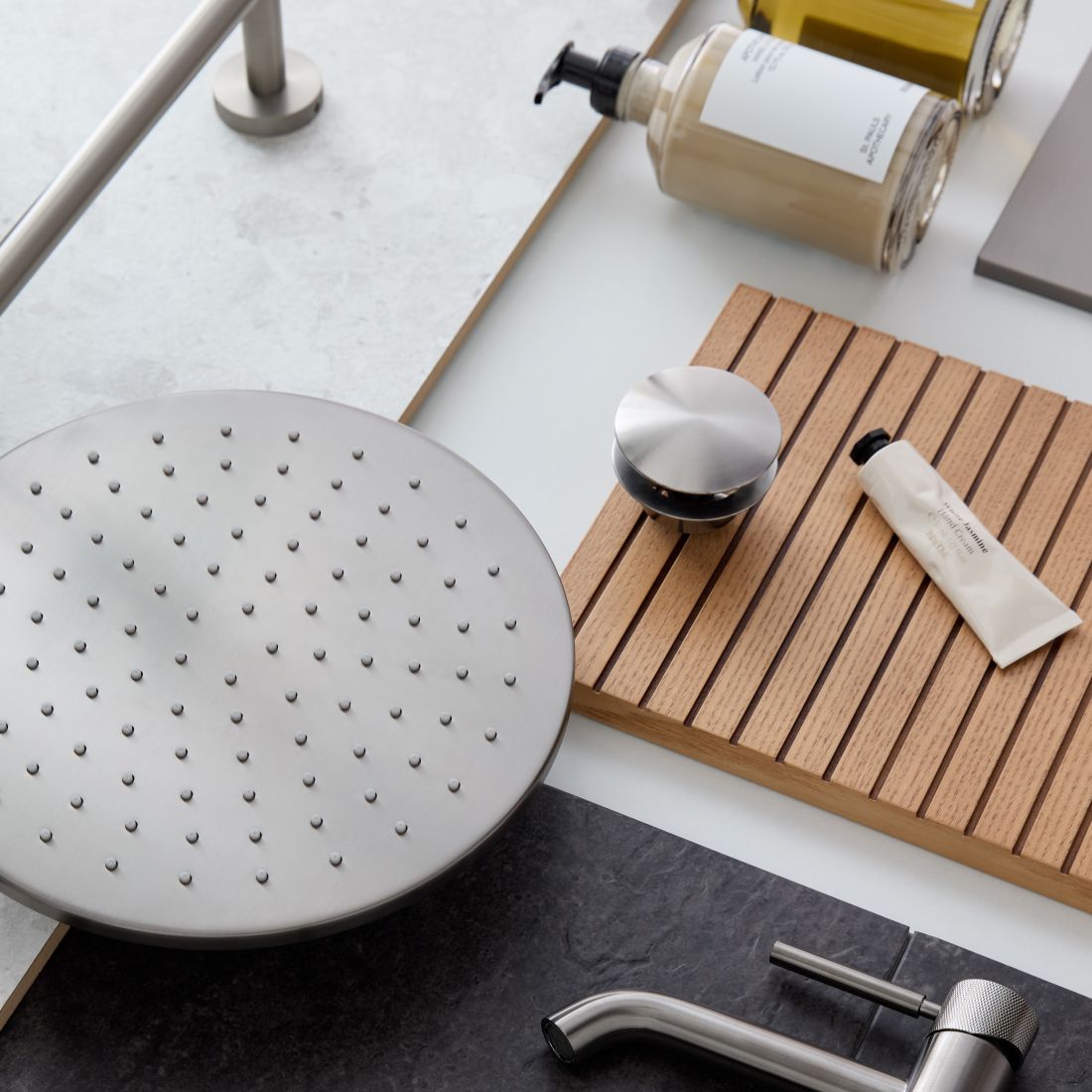 Groove BGM Flatlay Square Angled 1